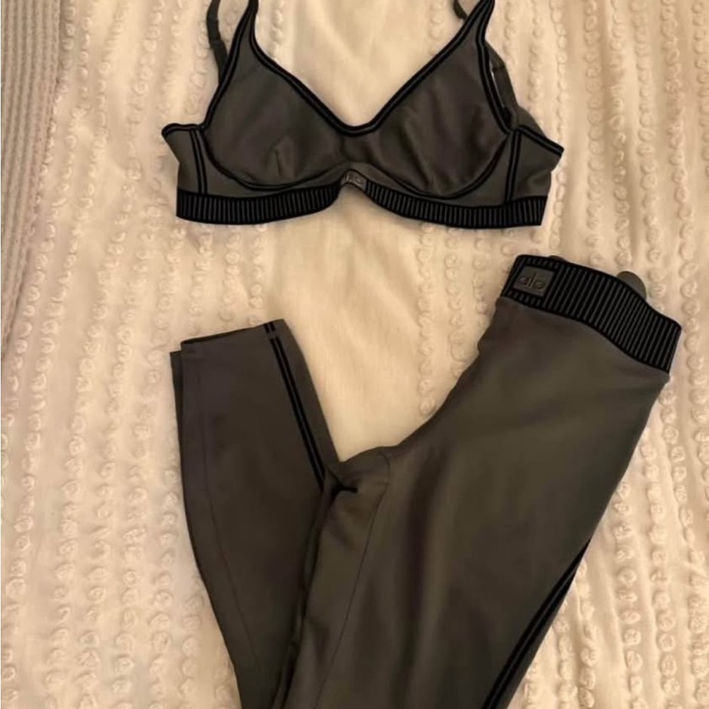 Alo yoga set